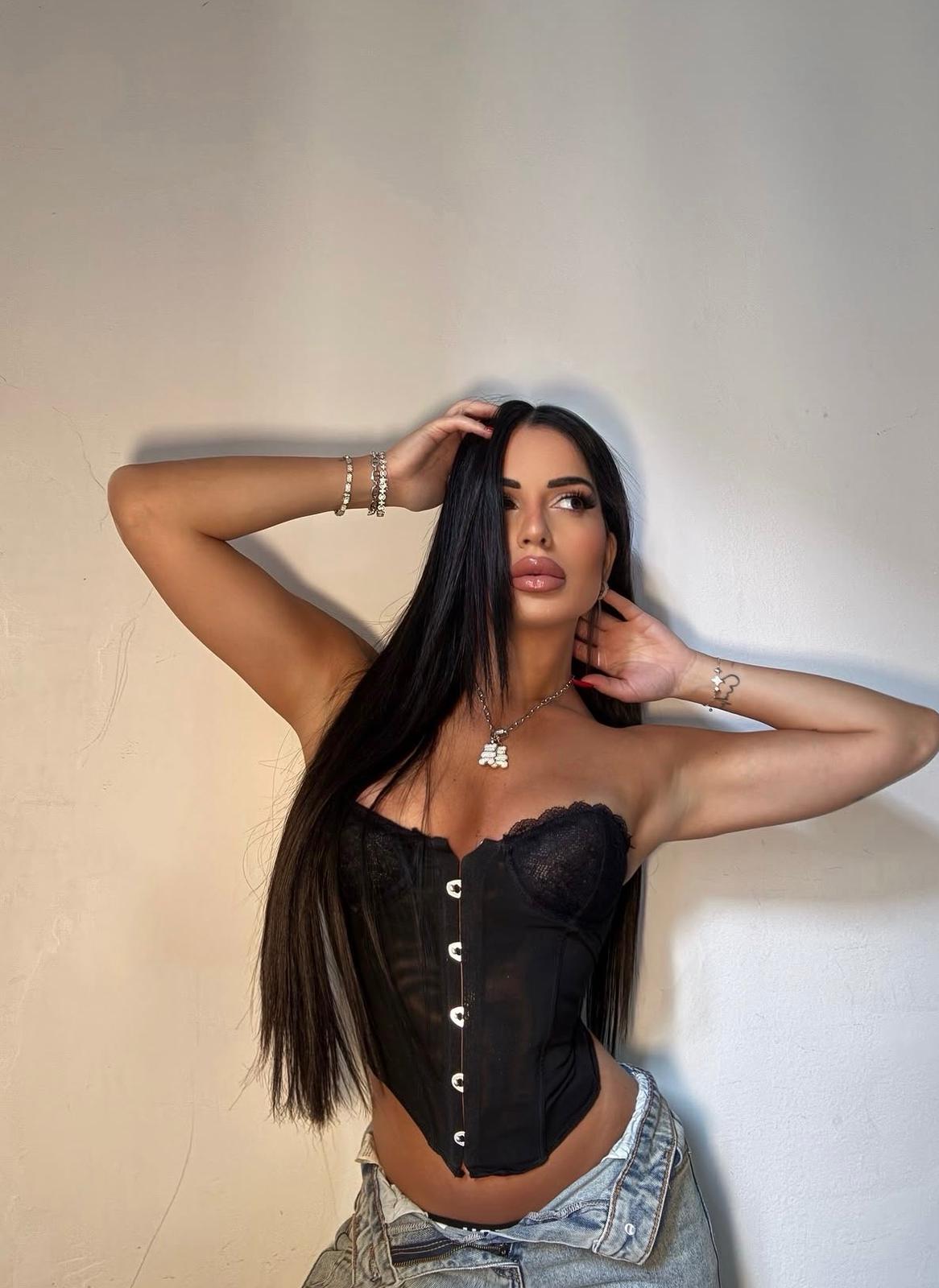 חיפה- ספרדיה תיירת בת 27
